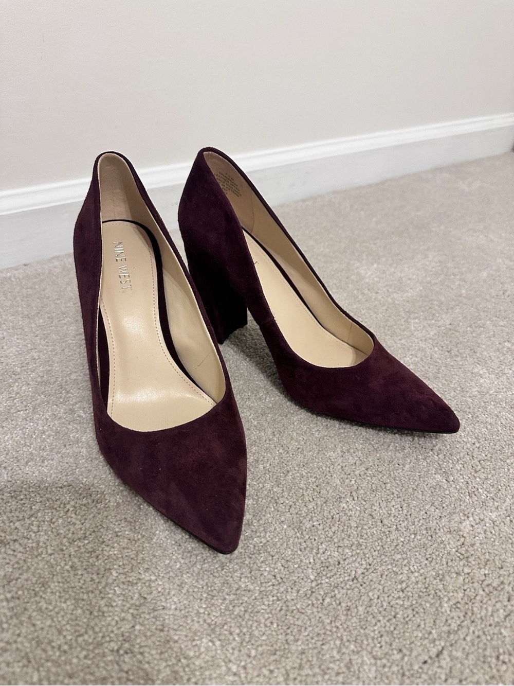 Nine West Women's High Heel Pump Shoes Burgundy suede